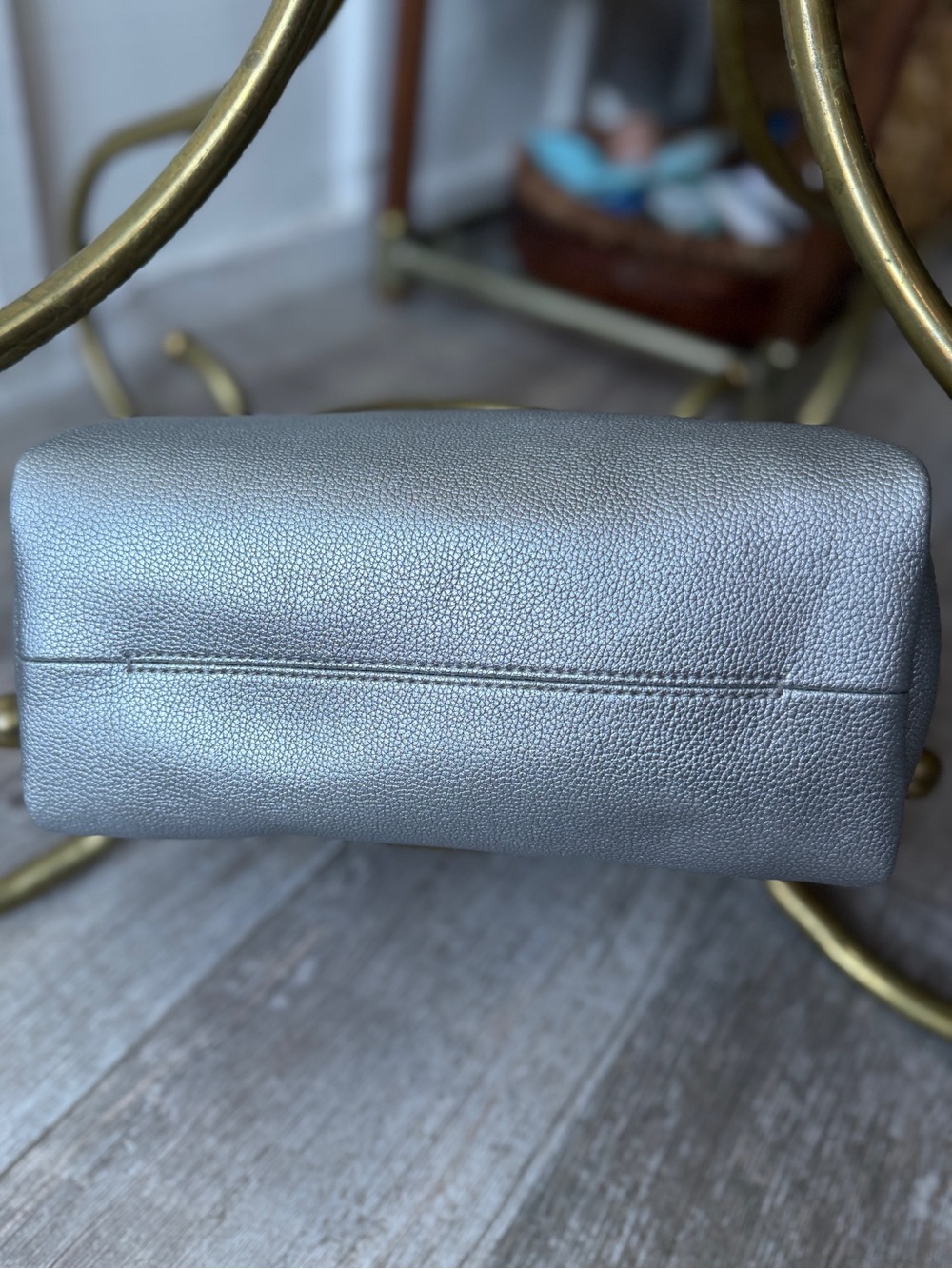 Thacker Metallic Anya Tote | Lots of Compartments | Silver - Picture 5 of 14